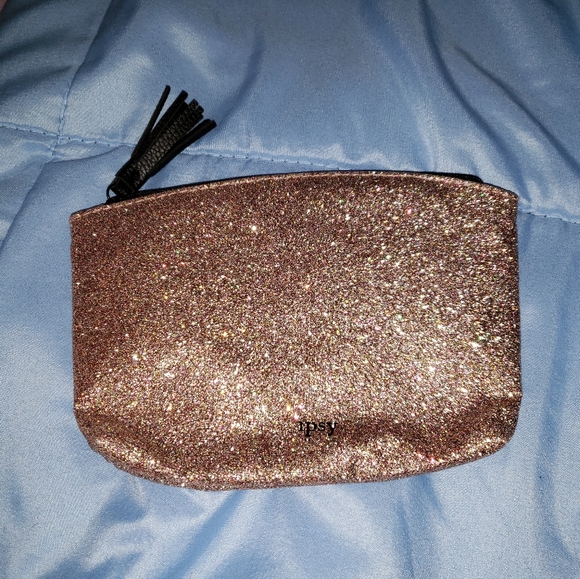 Glittery makeup pouch - Picture 1 of 1